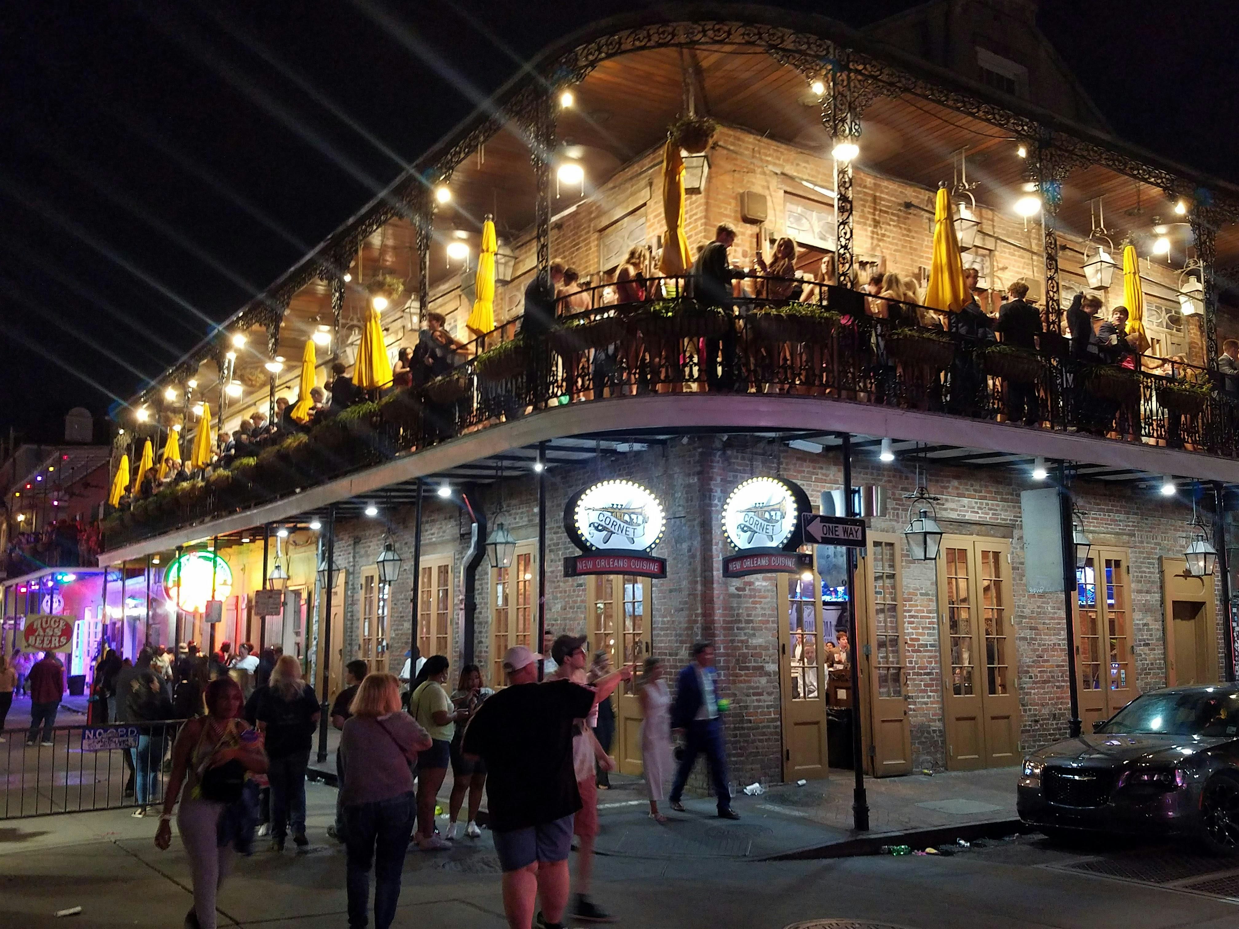 Mardi Gras Balcony Party – Bacchus Sunday – New Orleans, LA