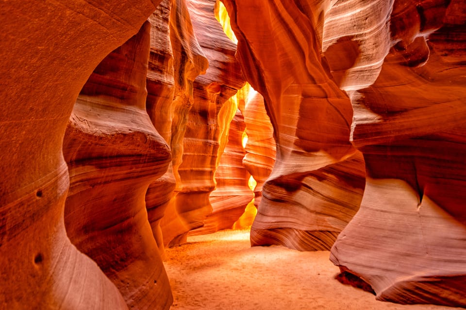 Book your From Las Vegas: Lower Antelope Canyon & Horseshoe Bend Tour experience today. Discover upcoming events, exciting activities, tours, places to eat, places to stay, and fun things to do in Horseshoe Bend, Arizona with PartyFixx.co.