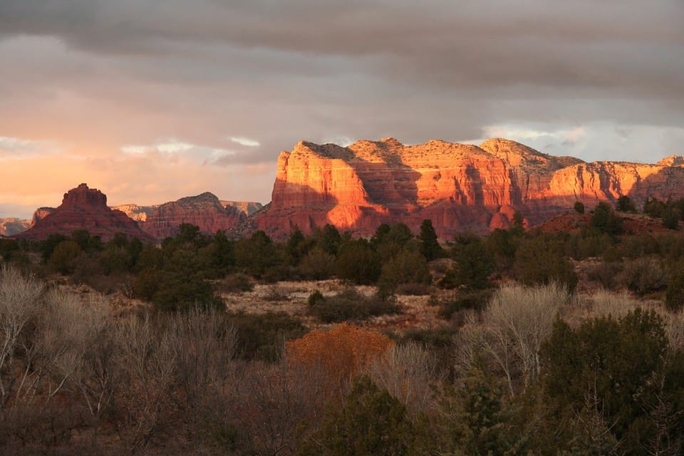 Book your From Phoenix: Full-Day Sedona Small-Group Tour experience today. Discover upcoming events, exciting activities, tours, places to eat, places to stay, and fun things to do in Phoenix, Arizona with PartyFixx.co.