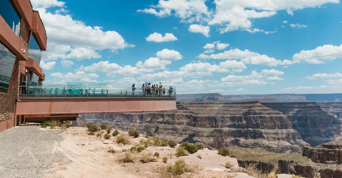 Book your REMOVEREMOVE experience today. Discover upcoming events, exciting activities, tours, places to eat, places to stay, and fun things to do in Grand Canyon West Rim, Arizona with PartyFixx.co.