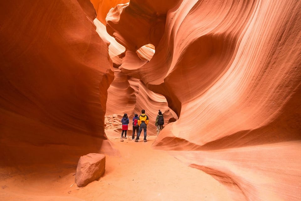 Book your Las Vegas: Grand Canyon, Antelope Canyon, Horseshoe Bend experience today. Discover upcoming events, exciting activities, tours, places to eat, places to stay, and fun things to do in Grand Canyon National Park, Arizona with PartyFixx.co.