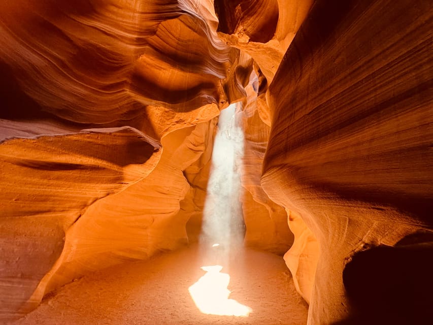 Book your Page: Upper & Lower Antelope Canyon and Horseshoe Bend Tour experience today. Discover upcoming events, exciting activities, tours, places to eat, places to stay, and fun things to do in Horseshoe Bend, Arizona with PartyFixx.co.