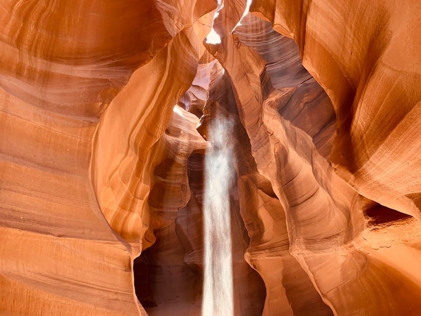 Book your Vegas: Upper Antelope Canyon, Horseshoe Bend, Lake Powell experience today. Discover upcoming events, exciting activities, tours, places to eat, places to stay, and fun things to do in Upper Antelope Canyon, Arizona with PartyFixx.co.